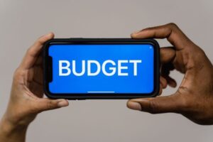 Best Budget Smartphones Under $300 in 2026